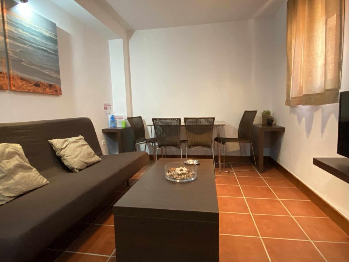 Apartamento Con Aire Acondicionado Muy Cerca De La Cadiz Exterior photo